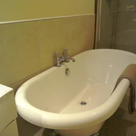 B&B Le Bijou 모네스티에