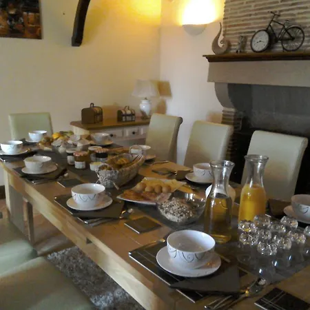 Le Bijou B&B 모네스티에